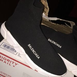 Meet your Posher, Leon